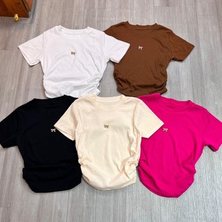Áo croptop tay ngắn nhúm bên eo đính nơ nhỏ xíu trước ngực cực hot