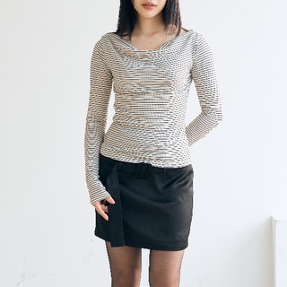 [BEING.ATELIER] Áo body cổ đồ tay dài Long Sleeved Top