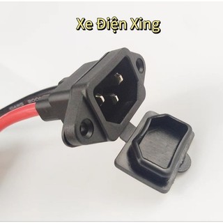 Giắc sạc vuông xe đạp điện có nắp,phụ tùng xe điện xe máy điện