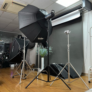 Chân Đèn Studio Sơn Tĩnh Điện CB 280(2m8)