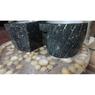 cối đá đen hay còn gọi là đá sắt