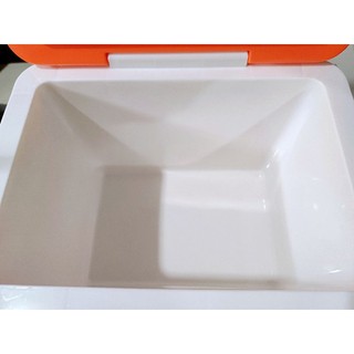 Thùng đá mini nhưạ Duy Tân 8L (Quà tặng Mirinda)