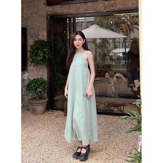 [CC] Đầm maxi cổ yếm vải caro