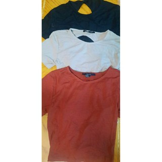 Áo croptop cột dây