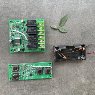 Bộ mạch điều khiển từ xa 4 kênh 20a sóng 2.4ghz
