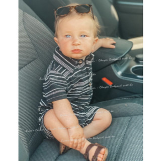 Romper đùi bé trai Oldnavy_Đen sọc_Size 3-24m