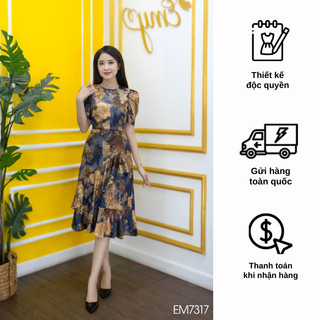 Đầm EMY EM7317 Xoè Hoa Cổ Tròn