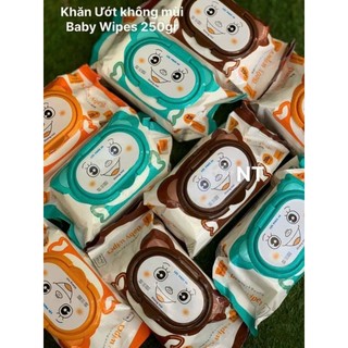 Khăn giấy ướt 1 gói nặng 600g. không mùi . khổ giấy to.