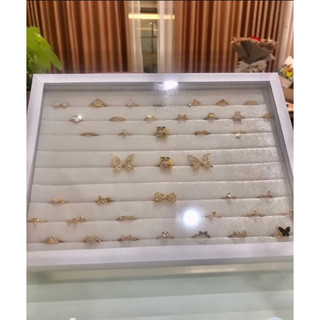 Khay nhung có nắp kính, trưng bày nhẫn,bông tai,có 3 size 16x23,23x31,27x33cm