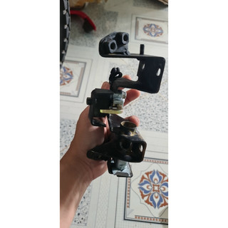 Lẫy khoá yên NOVA DASH 125, chốt yên dash