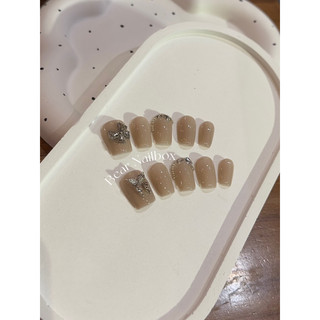Nailbox thủ công B104 thạch đục đính charm