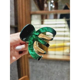 Kẹp tóc phong cách thanh lịch