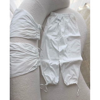 Quần BomBer Nữ, dáng ống rộng, có dây rút phần ống, chất gió thun tàu cao cấp, mềm nhẹ.
