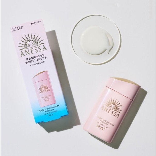 Kem chống nắng ANESSA màu vàng mild milk cho da nhạy cảm