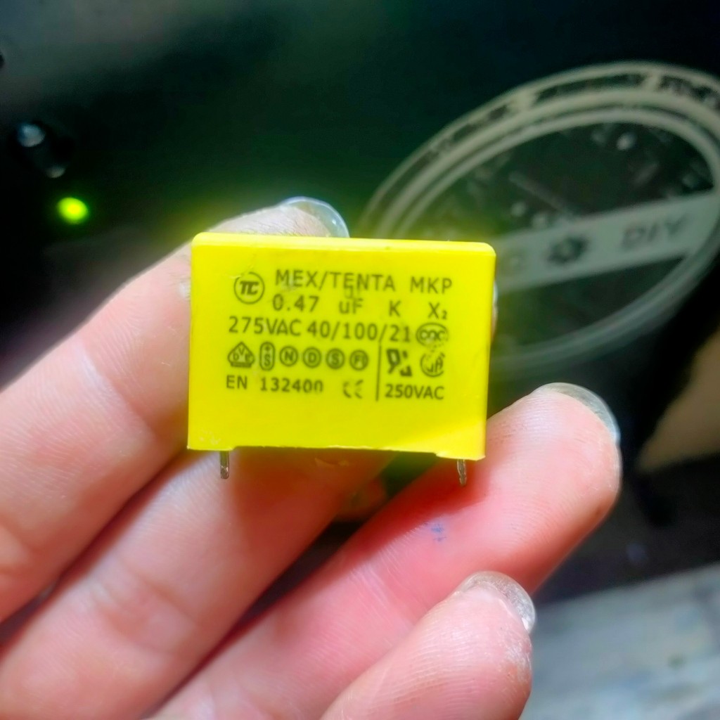 Tụ không phân cực 0.47uf tháo từ UPS MSP:205