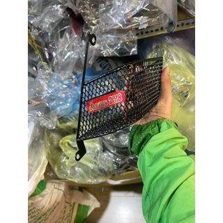 Rổ treo hông xe Janus đời 2018- trở lên.