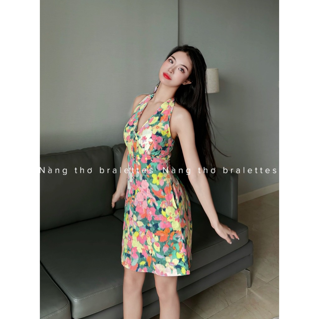 Đầm yếm hoa