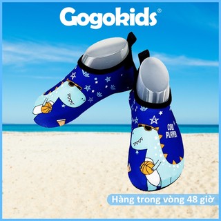 Tat bong bong cho tre em khong truot giay nuoc thoang mat va tien loi bao ve chan toi da cho tre em