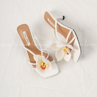 La Muse - Guốc sandal đính hoa Flowe