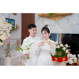 Hoa cưới cô dâu tulip lụa cao cấp