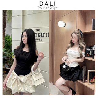 Set Váy Tiểu Thư Chất Liệu Tăm Trễ Vai Phối Thô Đính Nơ Kèm Quần Trong Thiết Kế Bồng Bềnh Tiểu Thư