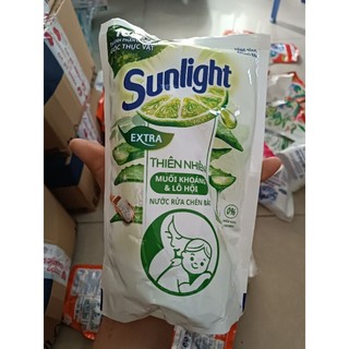 NƯỚC RỬA CHÉN SUNLIGHT 550ML