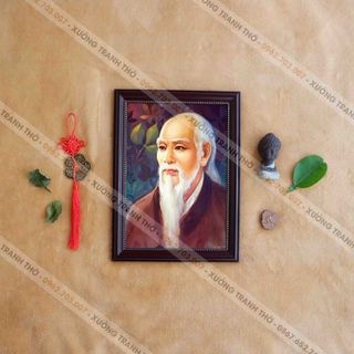 Tranh Hải Thượng Lãn Ông Lê Hữu Trác gồm khung 26x35cm y ảnh