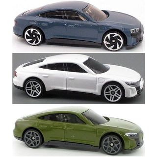 Xe mô hình hot wheels audi rs e-tron gt