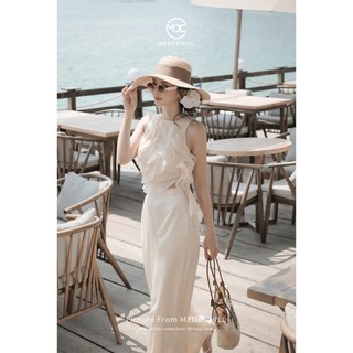 Set Đồ Thanh Lịch Áo Chất Tơ Xốp Phối Với Quần Chất Trượt Hàn Tôn Dáng Thiết Kế Đơn Giản Trẻ Trung S605 MEDECHILL