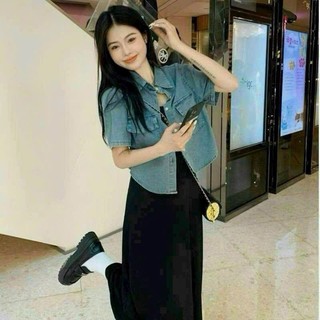 Đầm body 2 dây chất gân tăm kèm áo khoác jean màu y hình cực xinh xắn