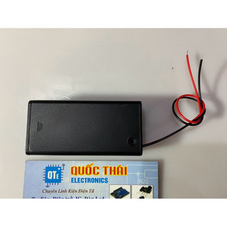 Hộp đế pin 9v có công tắc