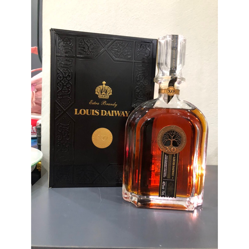 R Xo Extra Brandy vua louis