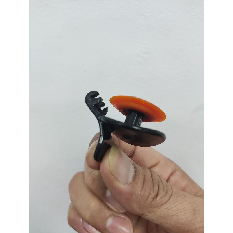 Nắp đậy vòi ra nước ép Máy ép chậm BluStone SJB-6556