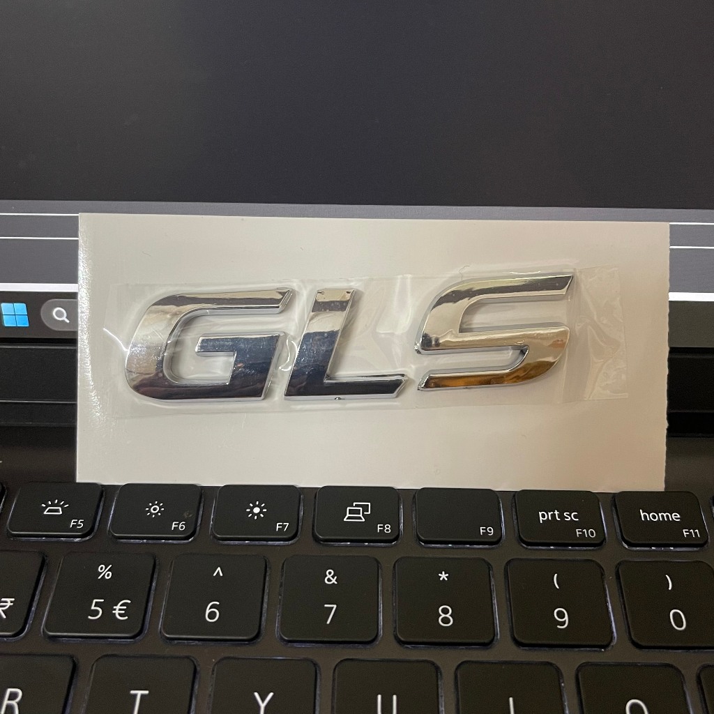 Logo Chữ nổi GLS dùng dán phía sau xe Hyundai Elantra-- otobayhaiphong