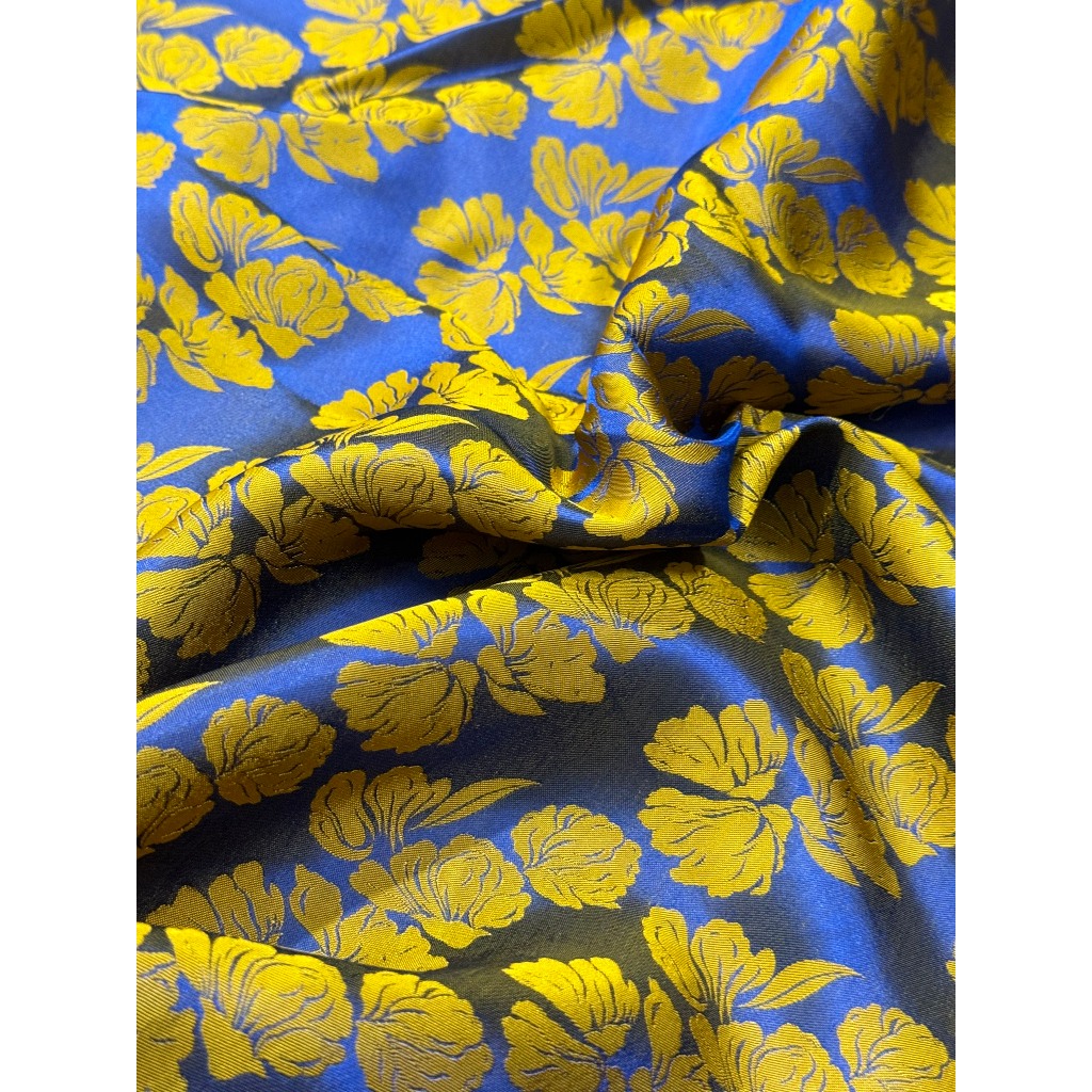 Vải lụa tơ tằm nha xá | Hoạ tiết Thọ dơi may áo dài sang trọng | cssx Sơn Thuý Silk