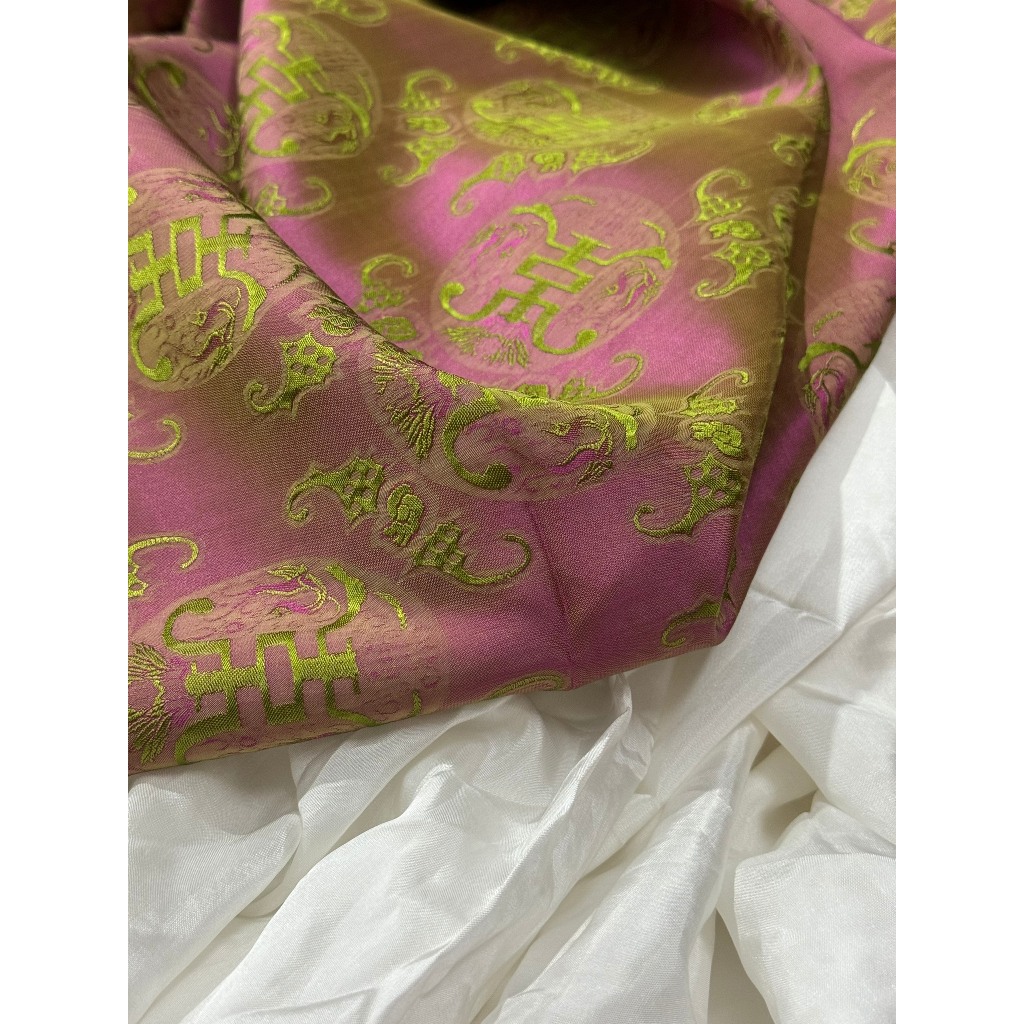 Vải lụa tơ tằm nha xá | Hoạ tiết Thọ dơi may áo dài sang trọng | cssx Sơn Thuý Silk