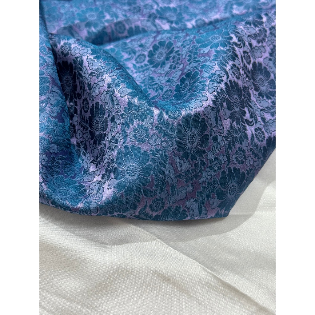 Vải lụa tơ tằm nha xá | Hoạ tiết Thọ dơi may áo dài sang trọng | cssx Sơn Thuý Silk