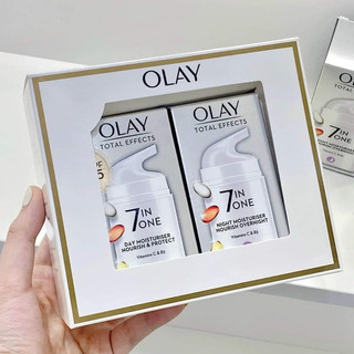 Sét kem dưỡng ngày -đêm olay 37ml và 50ml bản uk
