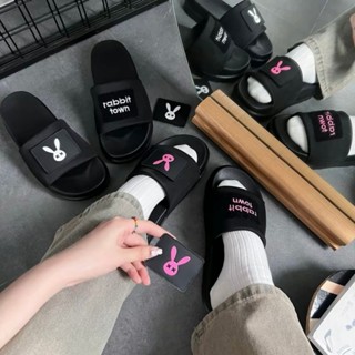 DÉP RABBIT TOWN KÈM THẺ LOGO DÁN NHIỀU KIỂU, QUAI ÊM CHÂN - HỖ TRỢ ĐỔI SIZE