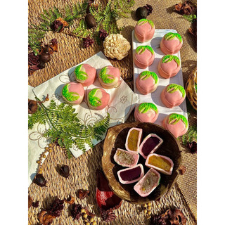 Bánh trung thu trái đào ( Hộp 6 bánh - Bánh mới mỗi ngày - Hsd 30 ngày )