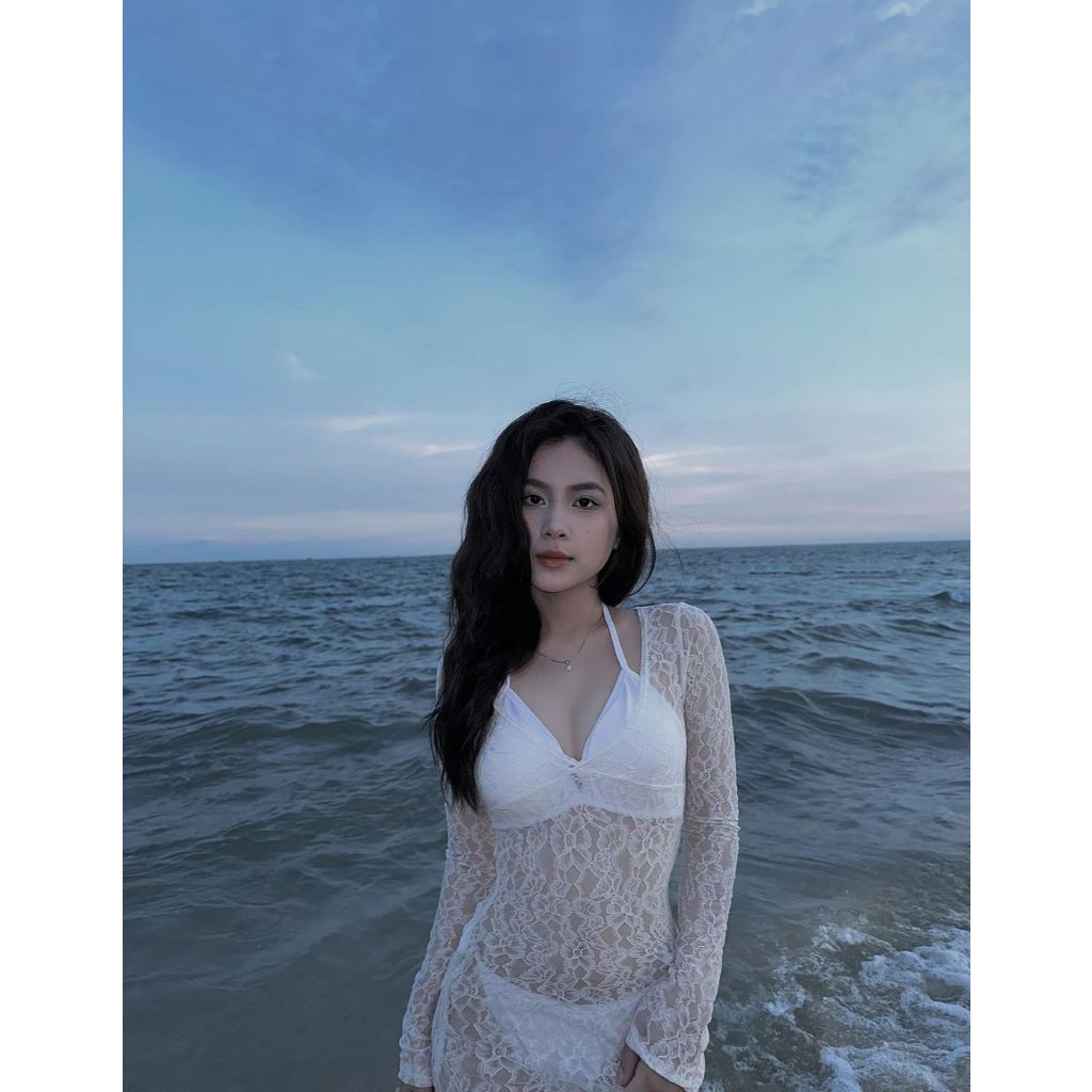 Váy ren mặc ngoài bikini dài tay trễ nguc xuyên thấu một lớp màu trắng sexy cho nữ hottrend ( KHÔNG KÈM BIKINI) - Mã M01 | BigBuy360 - bigbuy360.vn