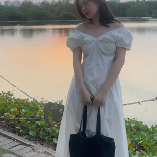 Bittersweet - Váy Nhún Bèo phom dài qua gối cổ khoét sâu kiểu dáng tiểu thư