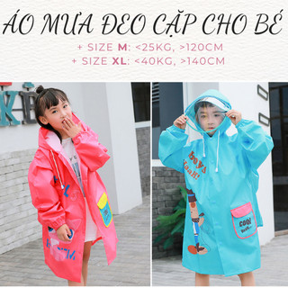 Áo mưa hồng, xanh kiểu dáng đeo cặp có nón che tiện lợi cho bé