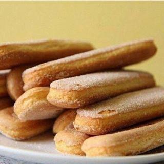 Bánh Sâm Panh (Champagne) Loại Ngon