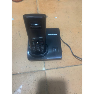 ĐIỆN THOẠI BÀN PANASONIC KX TG8200