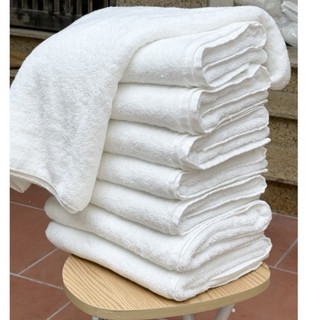 Khăn tắm trắng khách sạn, nhà nghỉ 70x140cm 100% cotton