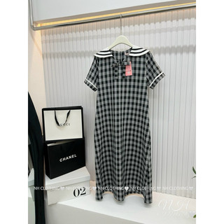 Váy kẻ cổ viền sm