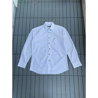 Áo sơ mi dài tay hiệu Hiệu GIVENCHY kẻ sọc trắng size 100 (70x54) đã qua sử dụng.
