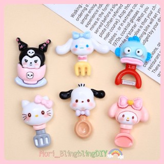 Phụ Kiện Charm Hình Muỗng Thìa Nhân Vật Sanrio