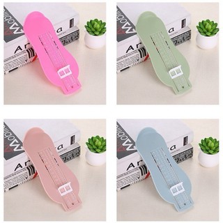 Thước đo chiều dài bàn chân cho bé